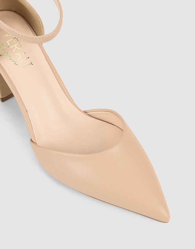 Verali - Eli Closed Toe Block Heels