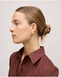 Trenery - Maelis Stud Earrings in Soft Gold