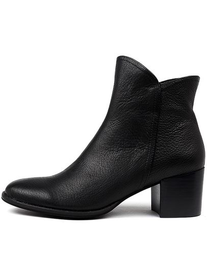 BLACK-BLACK HEEL