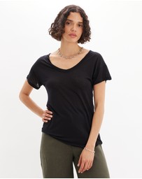 Amelius - Francine Thin Tee