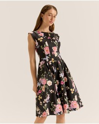 Review - Jardin Dress