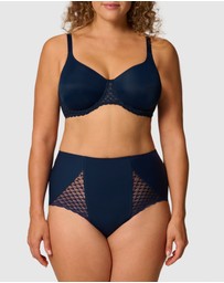 Simone Perele - Subtile Control Full Brief