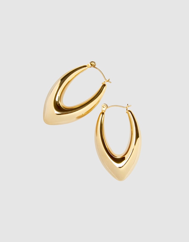 Pastiche - Zoe Hoops
