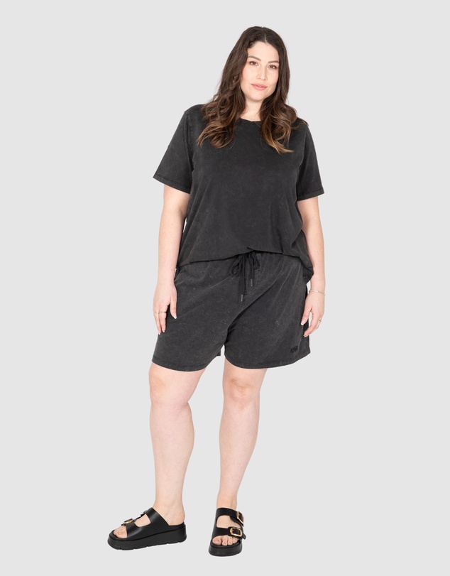 Love Your Wardrobe - Jamie Acid Wash Shorts