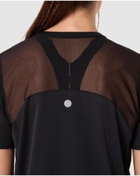 ASICS - Road Short Sleeved Top - Women's