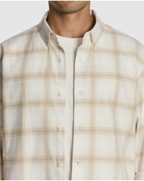 yd. - Wade Check Relaxed Shirt