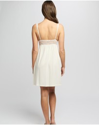 Love and Lustre - Butterfly Modal Short Nightdress