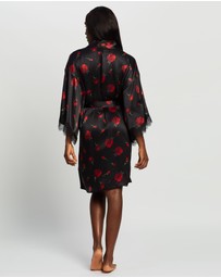 Sainted Sisters - Scarlett Silk Kimono