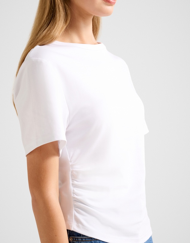 Forever New - Saskia Boxy T-shirt