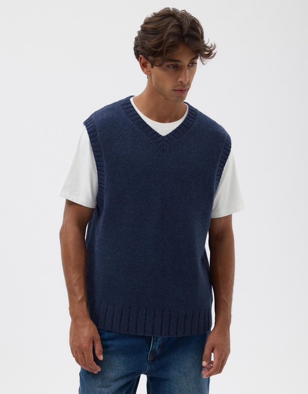 AERE - V-Neck Wool Vest