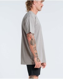 Vacancy Co - Byron Tee