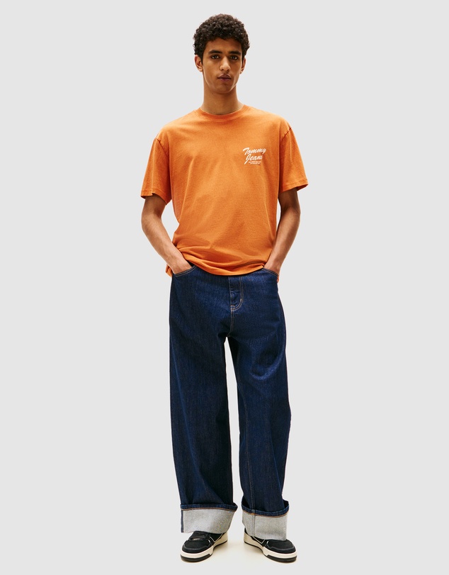 Tommy Jeans - Back Graphic Relaxed Crew Neck T-Shirt