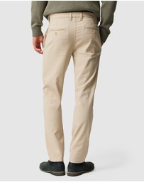 Rodd & Gunn - Motion Pant Straight Short Leg