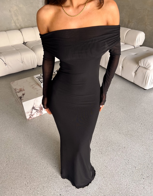 Beginning Boutique - Coraline Black Long Sleeve Maxi Dress