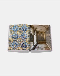 Assouline  - Lisboa Luz