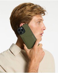 Status Anxiety - Who's Who Case - iPhone 17 Air