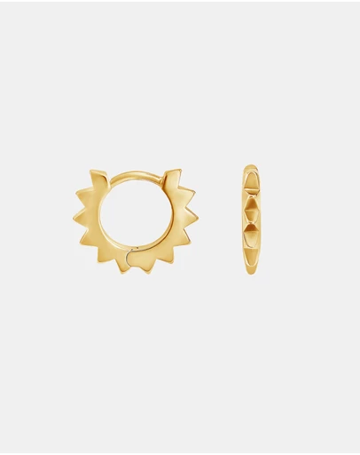 Dower & Hall - Women's Star Huggie Hoops in Gold Vermeil