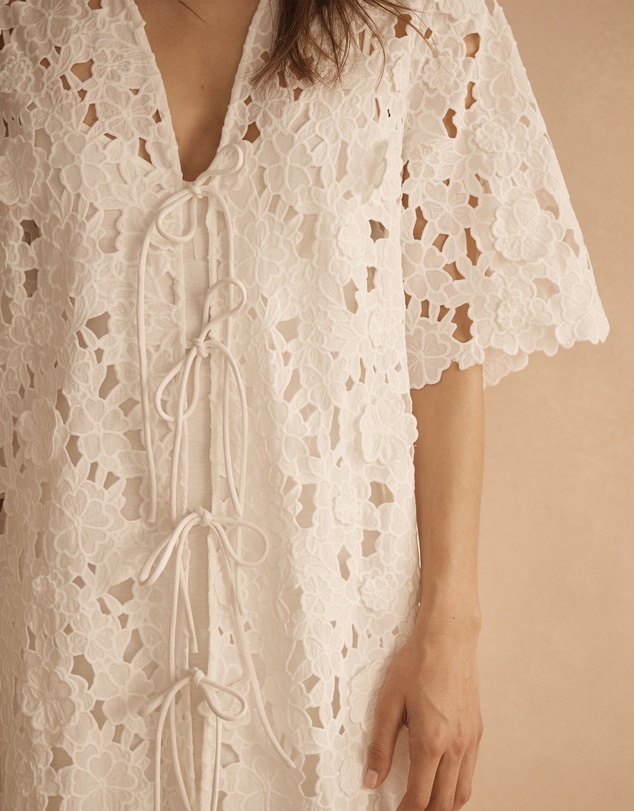 AUR OCEA - Applique Tie Front Tunic Dress