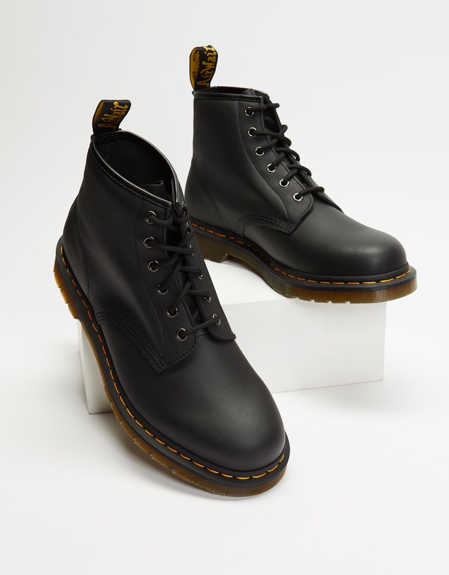 Dr Martens - 101 Nappa 6-Eye Boots - Unisex