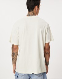 Thrills - Minimal Thrills Merch Fit Tee - ICONIC EXCLUSIVE