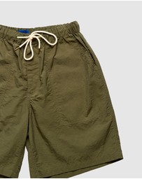 Larriet - Scale Shorts