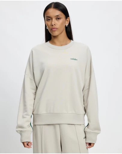 adidas Sportswear - Seasonal Essentials Colorpop Sweatshirt With Embroidered Graphic