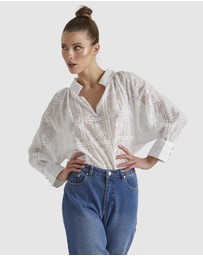 Fate + Becker - Whisper Top