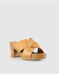 Belle & Bloom - Midtown Clog Mule - Tan