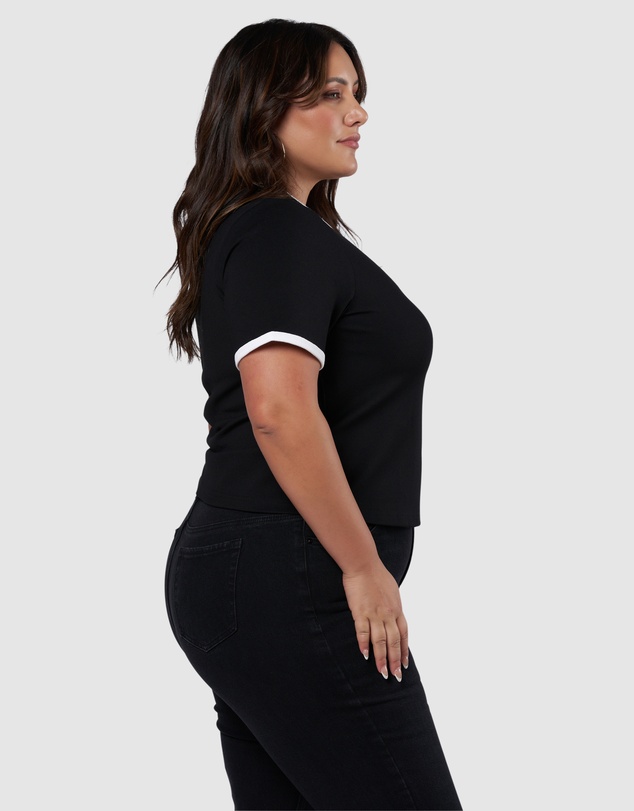 Sunday In The City - Luxe Contrast Tee