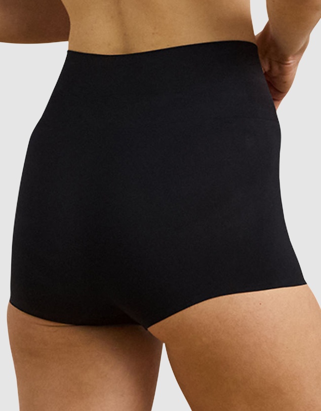Lauren by Ralph Lauren - Luxe Smoothing Seamless High Waist Boyshort Underwear