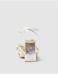 SPURR - Fallen - ONLINE EXCLUSIVE