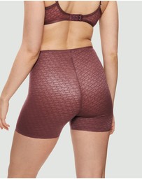 Triumph - Signature Sheer Short