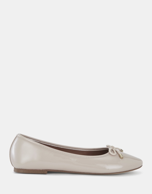 Miss Sofie - Lennie Flats