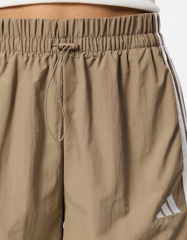 adidas Sportswear - Essentials 3-Stripes Lifestyle Woven Shorts