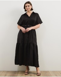 Atmos&Here Curvy - Margot Satin Short Sleeve Midi Dress