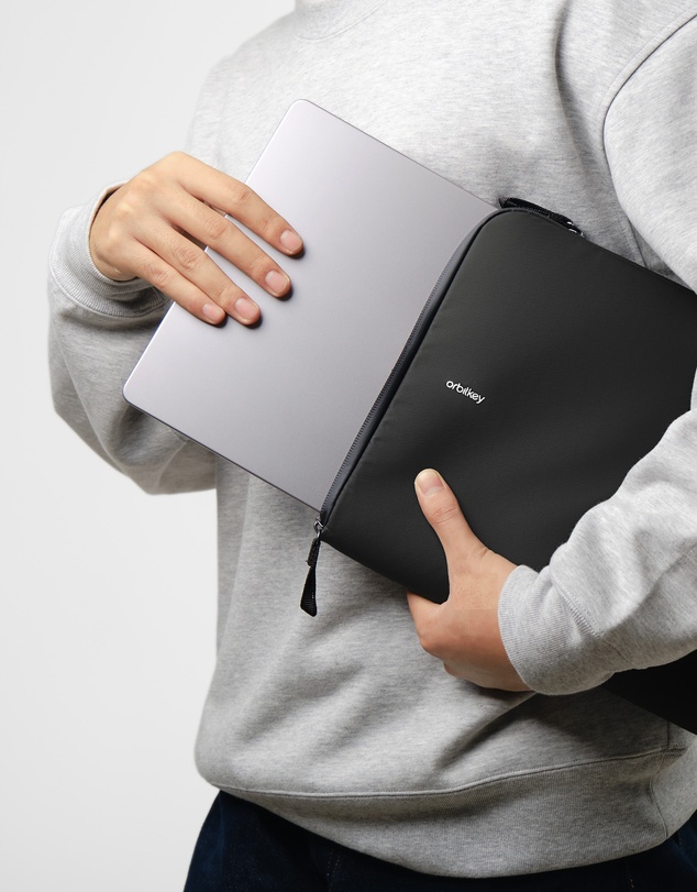 Orbitkey - Slim Laptop Sleeve