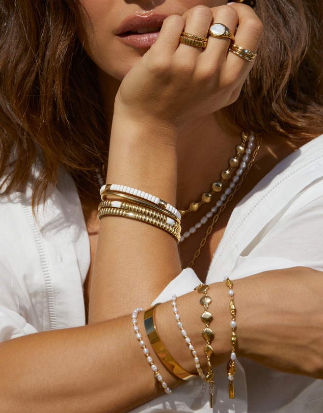 Arms Of Eve - Onyx Bracelet - White