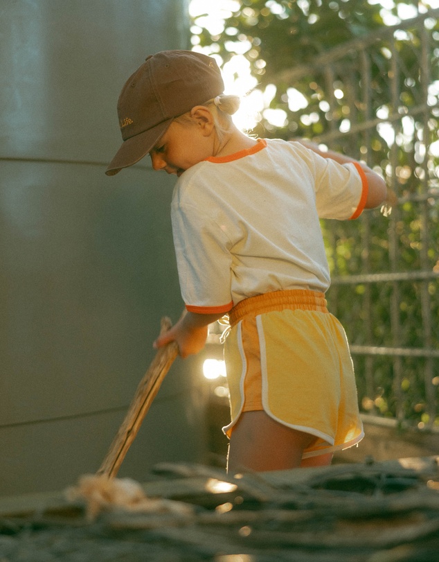 Banabae - Retro Sports Shorts - Yellow