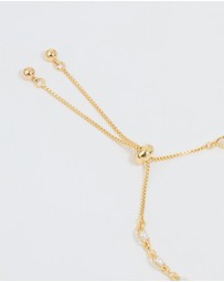 Lovisa - Gold Plated Pearl Twisted Toggle Bracelet