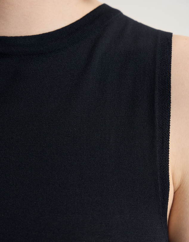 Oxford - April Drawstring Knitted Top