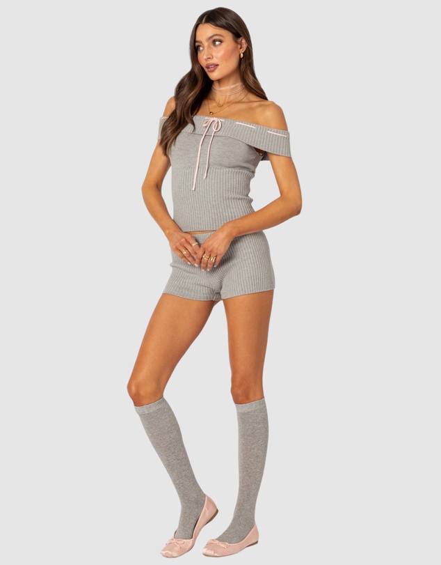 EDIKTED - Bow Time Knit Micro Shorts