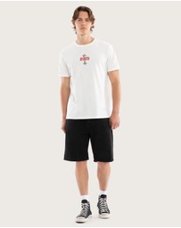Kiss Chacey - Hexborn Standard Tee