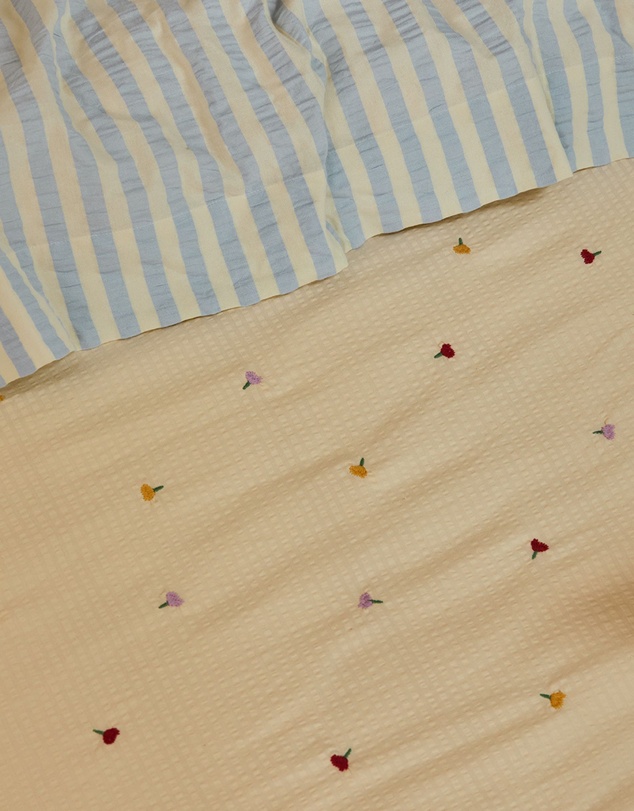 Mosey Me - Forget Me Not Embroidered Quilt Cover