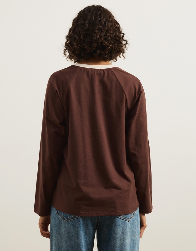 Atmos&Here - Contrast Trim Long Sleeve T-Shirt