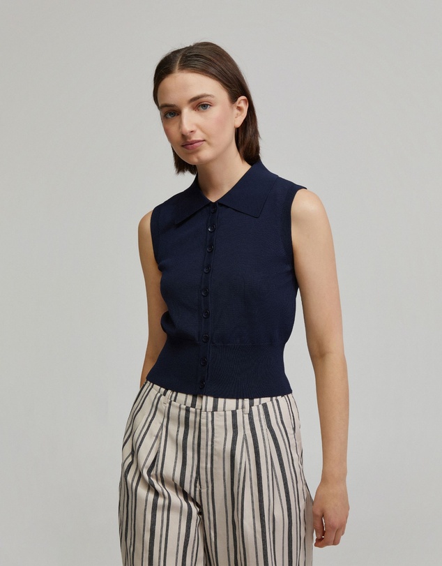 Oxford - Rae Polo Neck Buttoned Knit Top