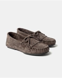 La Tribe - Tula Moccasin