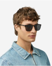 Hawkers Co - HAWKERS One Flex - Polarized Black Dark Sunglasses for Men and Women