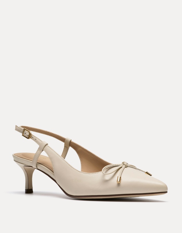 Clarks - Zarey Bow Cream