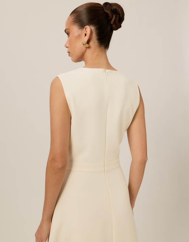 Tussah - Nora Suiting A-Line Midi Dress