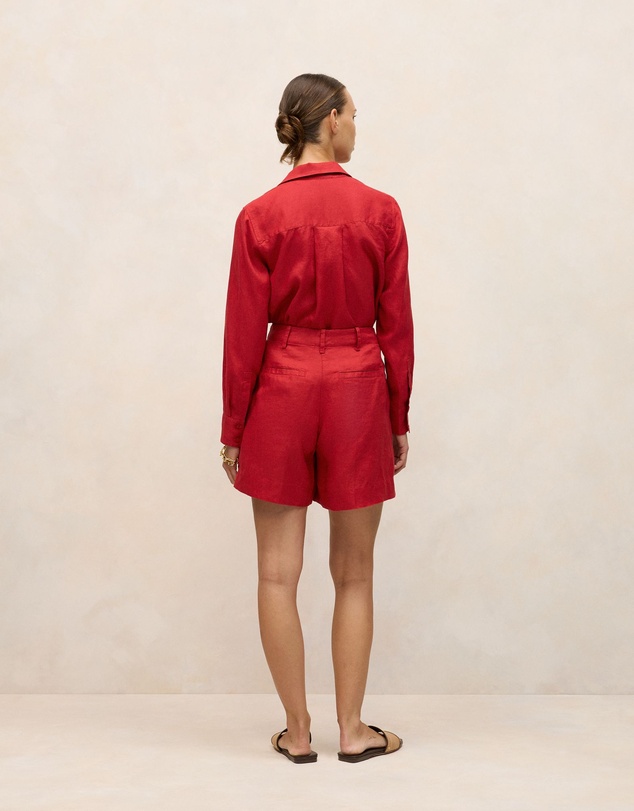 Trenery - Linen Tailored Short in Cherry Red
